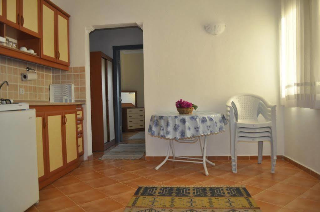 Dogan Apart Hotel Göcek Exterior foto